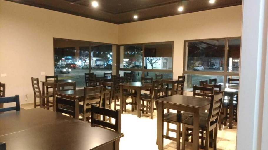 Food & Drinks, Hotel Punto Sur Avenida, Malargüe