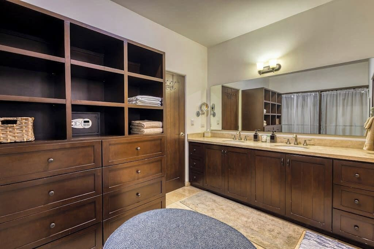 Interior 3, Stylish Condo With Pool, Ocean Views, Fitness & Private Patio Grill, La Paz