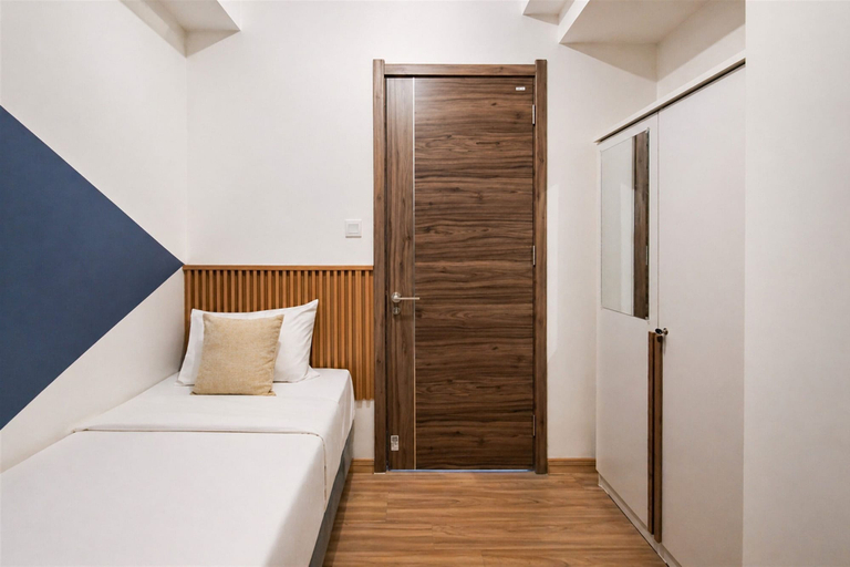 Interior 2, Comfortable 2Br Apartment With Good Design At Sky House Bsd, Tangerang Selatan