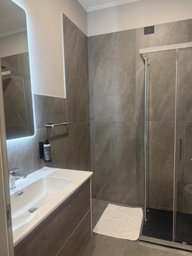 Bathroom 2, HOTEL PICCOLO PARADISO, Potenza