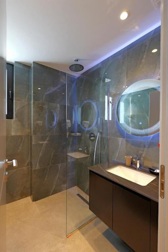 Bathroom 3, Ori Mare Hotel, Sarandës