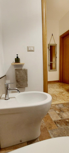 Bathroom 3, La Casa di Angela Charming Rooms, Siena