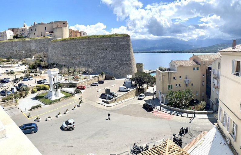Others 5, Hôtel Belvédère, Haute-Corse