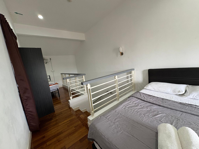 Bedroom 2, Karpal Singh Drive Nimah seaview homestay, Penang Island