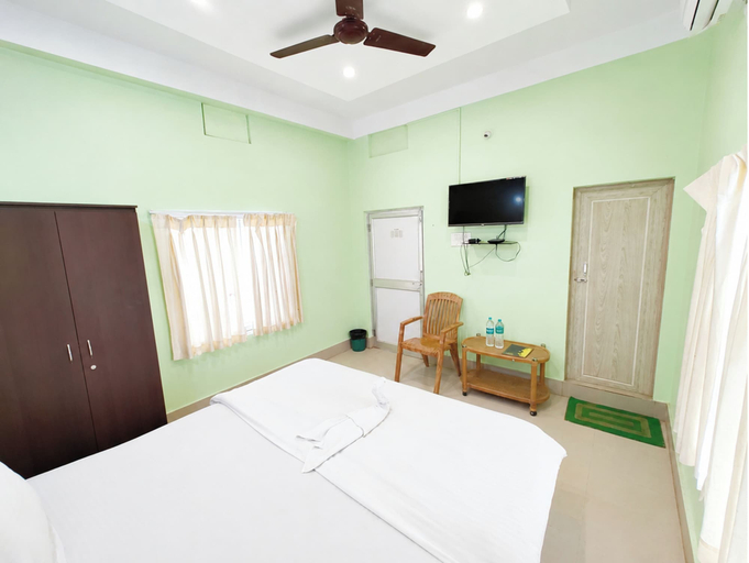 Others 4, Hotel Somnath Rest House, Puri