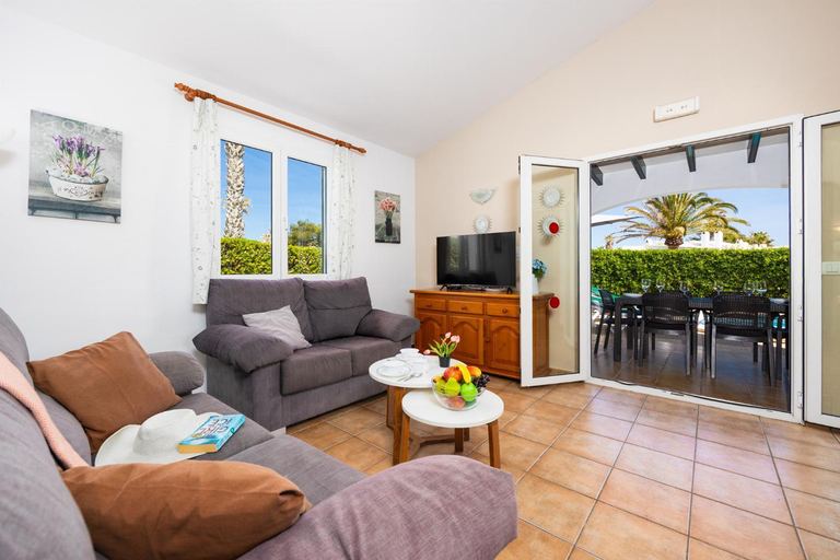 Others 5, Villa Juana Large Private Pool, A/C, WiFi, Baleares
