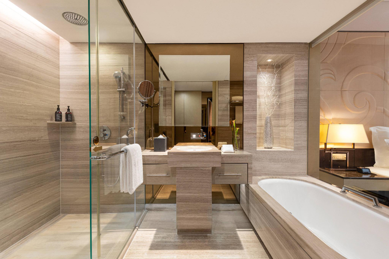 Bathroom 5, Yuyao Grand Pacific Hotel, Ningbo