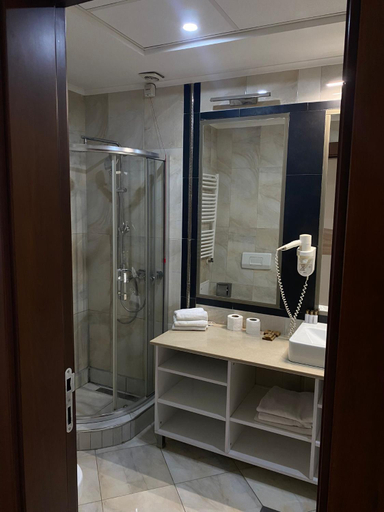 Bathroom 4, Mirage Hotel & SPA - Struga