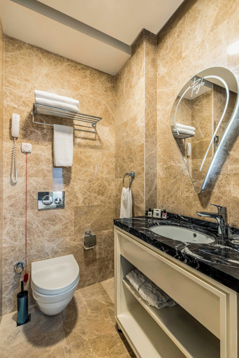 Bathroom 5, Peyk Hotel Sultanahmet, Fatih
