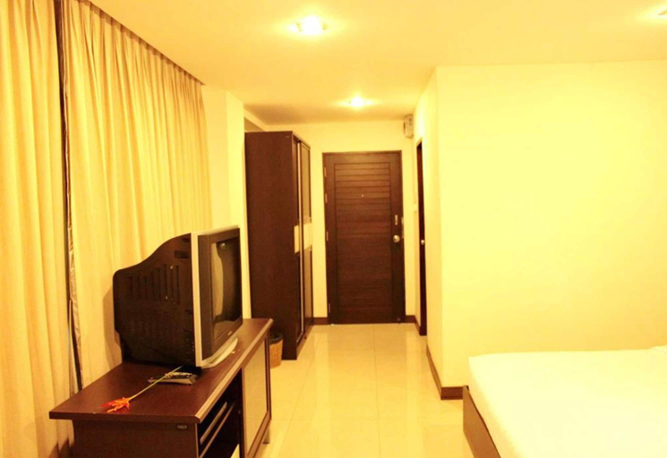 Others 5, 14 Resort, Phasi Charoen