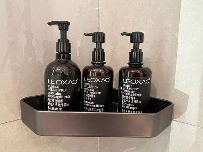 Bathroom amenities 5, Billions Hotel, Sihanoukville