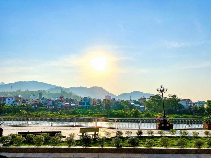 Others 3, Khách sạn Hằng Nga, Cao Bằng
