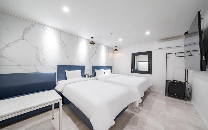 Bedroom 2, Gwangju Shinandong Ekklim Hotel Adria Branch, Buk