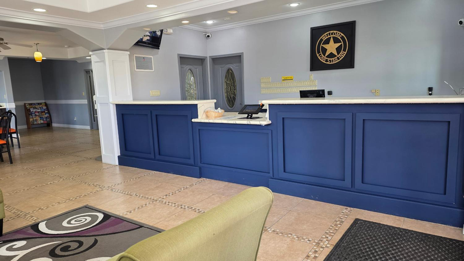 Public Area 2, Lone Star Inn - San Benito Harlingen, Cameron