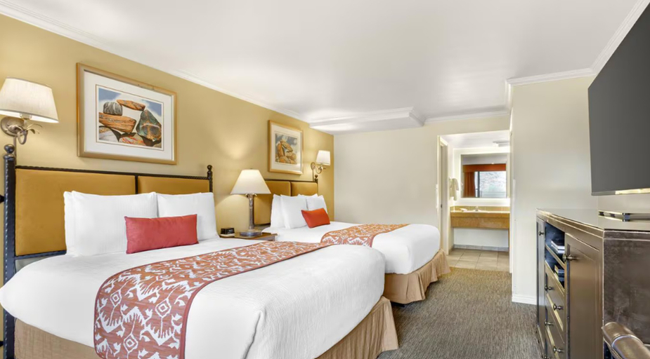 Bedroom 3, Best Western Plus Arroyo Roble Hotel & Creekside Villas, Coconino