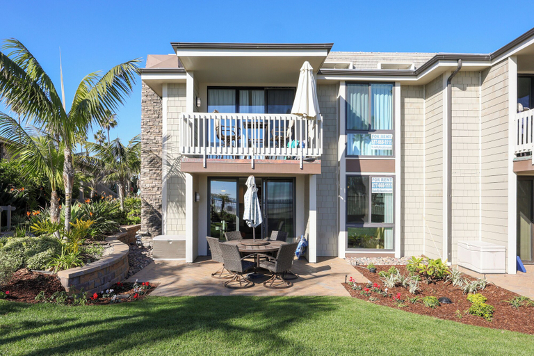 Exterior & Views 2, Oceanside Beach Condos, San Diego