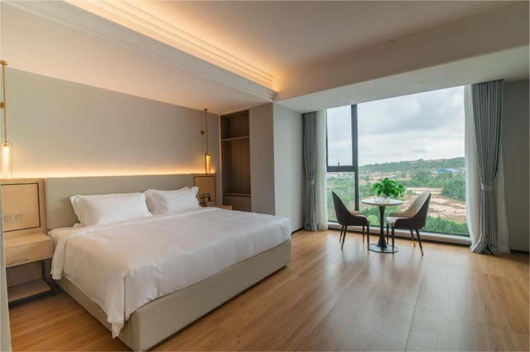 Room 4, Billions Hotel, Sihanoukville