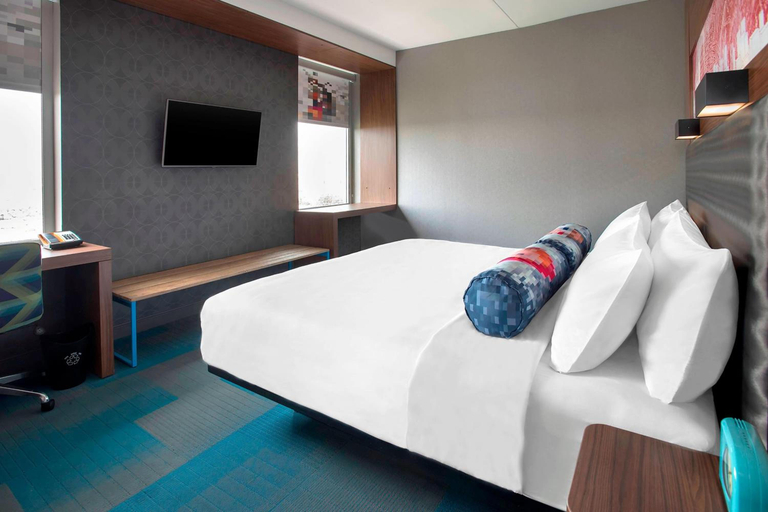 Bedroom 4, Aloft by Marriott Buffalo Airport, Erie