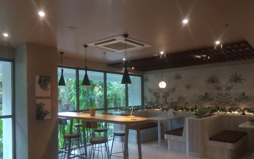 Exterior 2, Relaxing Studio Apartment At Lrt City Jatibening, Bekasi