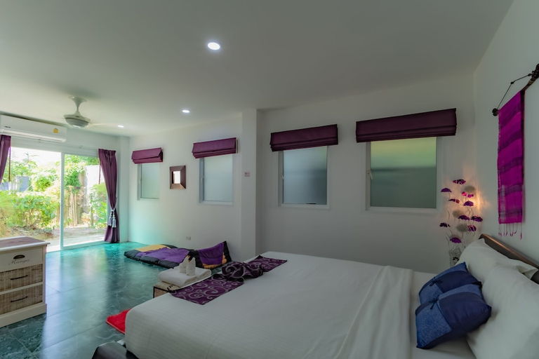 Others 4, Luxurious 10-bedroom Villa With Private Pool in Chalong, Phuket, Pulau Phuket