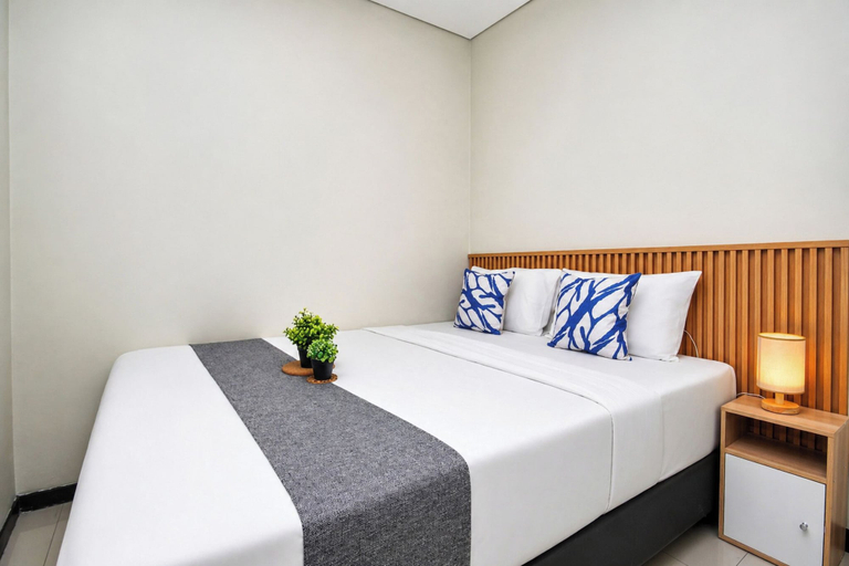 Room 3, Functional Designed 2Br Apartment At Nifarro Park, South Jakarta