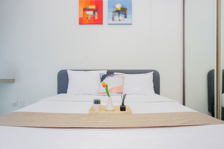 Room 4, Minimalist And Restful Studio Room At Apartment Grand Dhika City, Bekasi