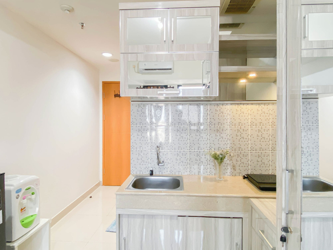 Interior 5, Good Location Studio Apartment At Evenciio Margonda, Depok