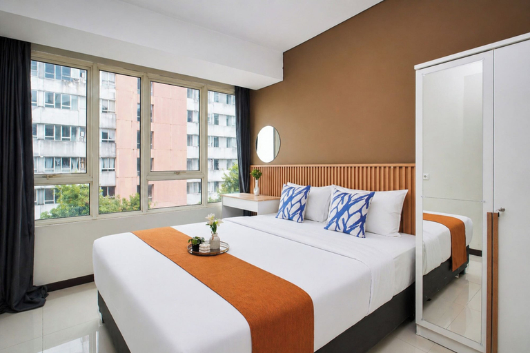 Interior 3, Airy And Tidy 2Br At Apartment Nifarro Park, Jakarta Selatan