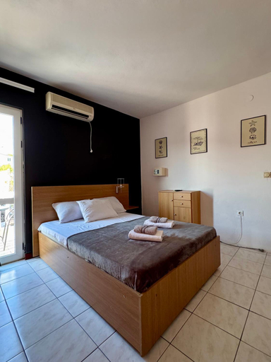 Bedroom 2, Apartments Adriatik