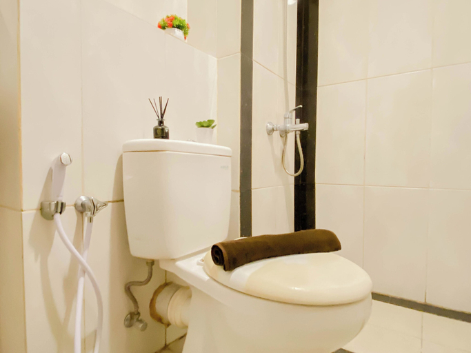 Bathroom 3, Practical Studio For 2 Pax At Grand Kamala Lagoon Apartment, Bekasi
