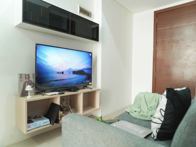 Television, 3 Pax Practical 2Br At Vittoria Residence, West Jakarta