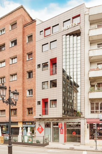 Exterior & Views 2, Exe Hotel El Magistral, Asturias