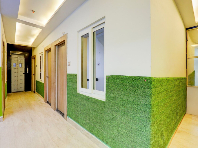 Interior 3, Super Collection O George Town, Kaushambi