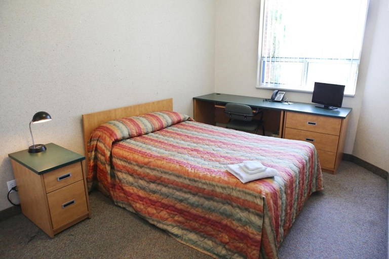 Bedroom 2, Residence Conference Centre Barrie, Simcoe
