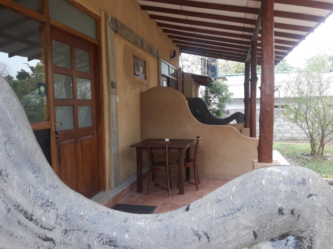 Bedroom 2, Ladun Sigiri Villa, Dambulla