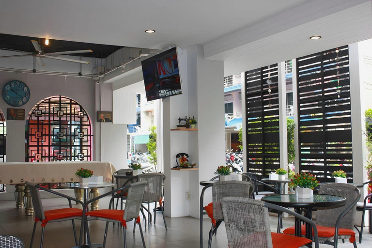 Food & Drinks 5, Islanda Hotel Patong, Phuket Island