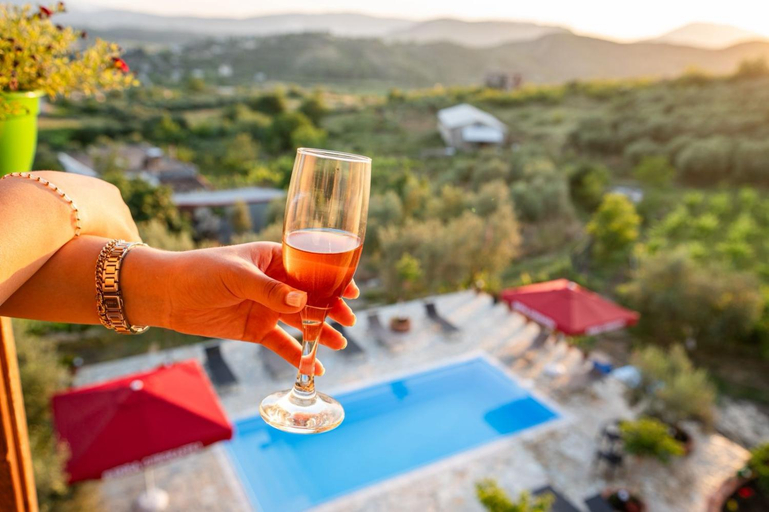 Food & Drinks, Shena The Farm Boutique, Delvinës