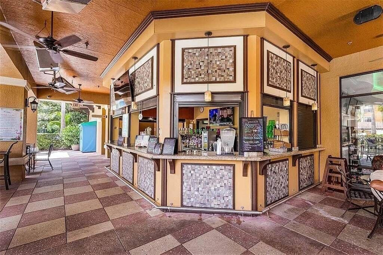 Bar (on property), 3BR Floridays Suite on I-drive, Orange