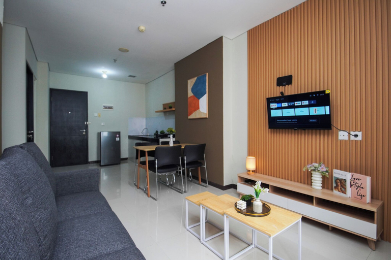 Interior 5, Nice Look 2Br Apartment At Nifarro Park, Jakarta Selatan