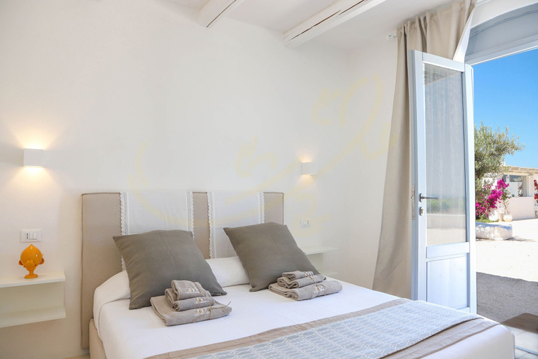 Room 5, TD Trulli del Podere Trulli with Pool & Scenic View, Bari