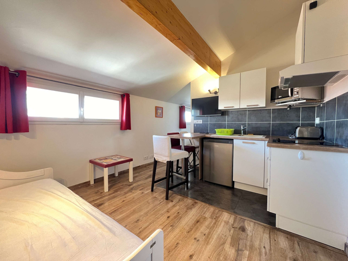 Room 2, Le Bonnaf - 2p - Moyenne dur e, Haute-Garonne