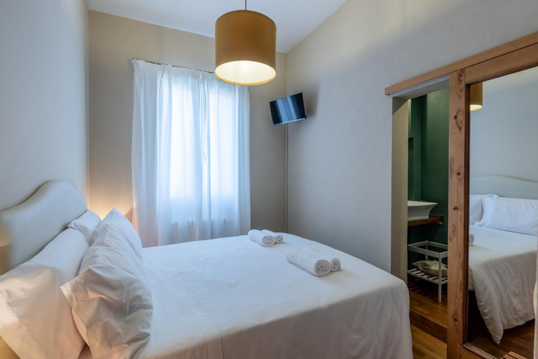 Bedroom 2, Casa Santa Maria Novella, Florence