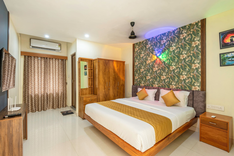 Room 5, Hotel Beverly Residency, Kasaragod