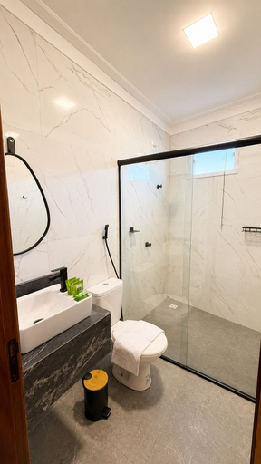 Bathroom 4, BELLA VISTA HOTEL, Barreirinhas