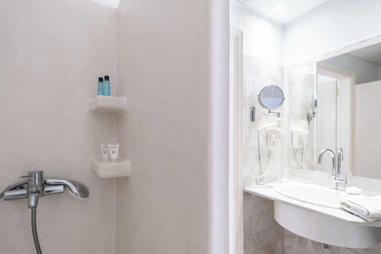 Bathroom 4, Rosebay Hotel, South Aegean