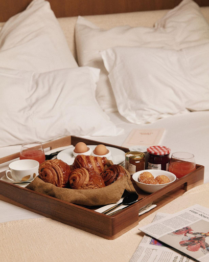 Food & Drinks, HIGHSTAY - Luxury Serviced Apartments - Place des Victoires, Paris