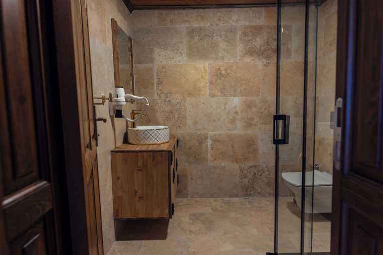 Bathroom 5, Zeppelin Cappadocia, Nevşehir