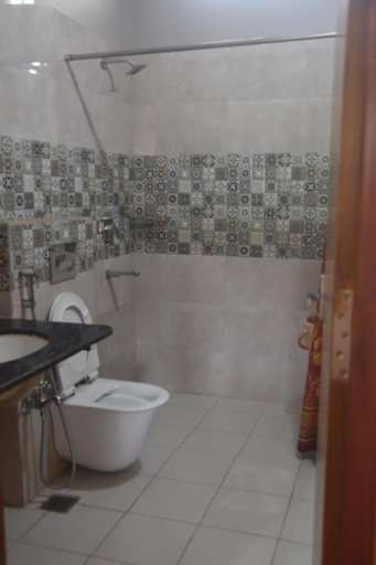 Bathroom 3, Eden Garden - An Exquisite Home Stay, Shimoga