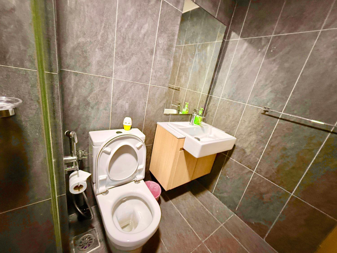 Bathroom 4, The Luxe Suites KLCC by Cozy Stay, Kuala Lumpur