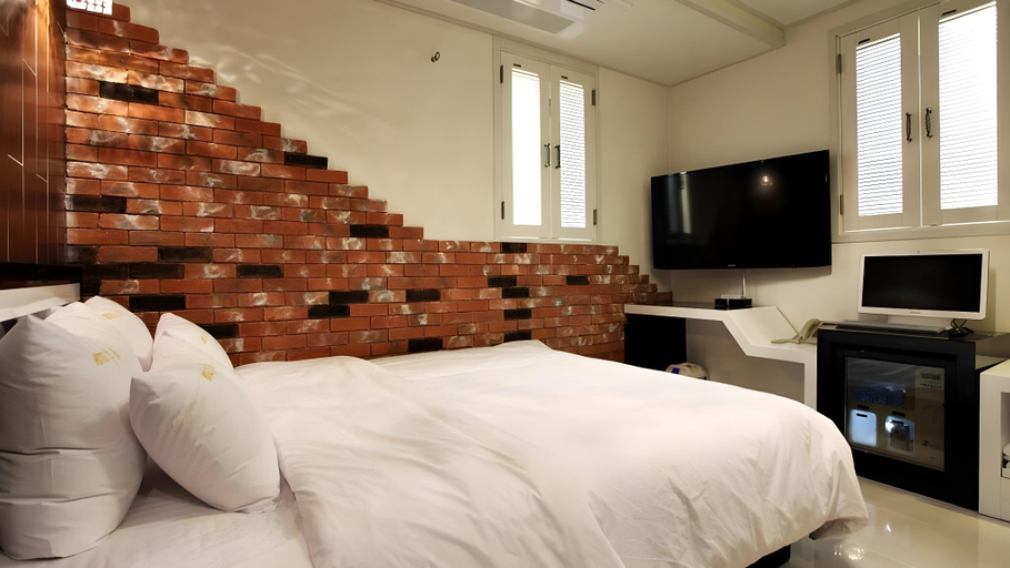 Bedroom 5, Gangneung Ruso Hotel, Gangneung